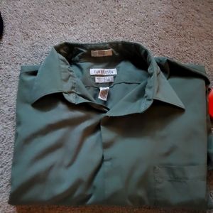 Van Heusen long sleeve button up shirt regular fit 16.5 34/35